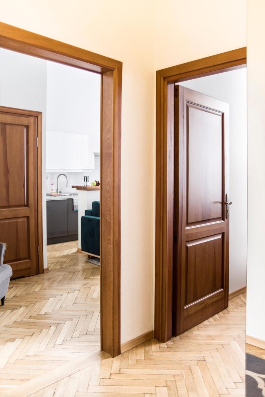 דירות ורשה Apartament Chmielna 5 מראה חיצוני תמונה