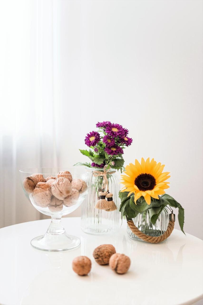 דירות ורשה Apartament Chmielna 5 מראה חיצוני תמונה